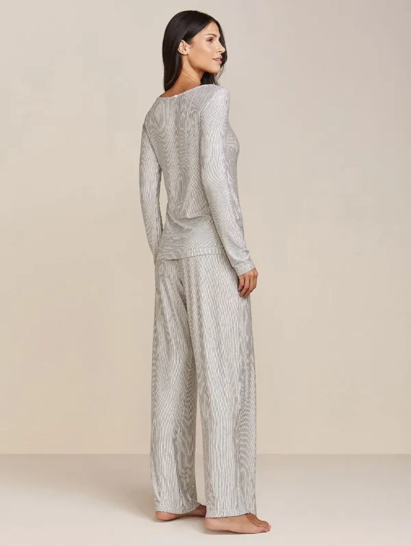 Pijama Longo Em Viscose E Renda Reset - Image 2